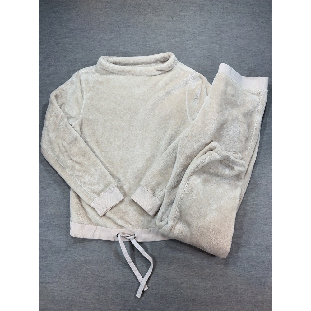 UGG Women's 2-Piece Fleece Lounge Set Crew Sweater Pants Beige Medium